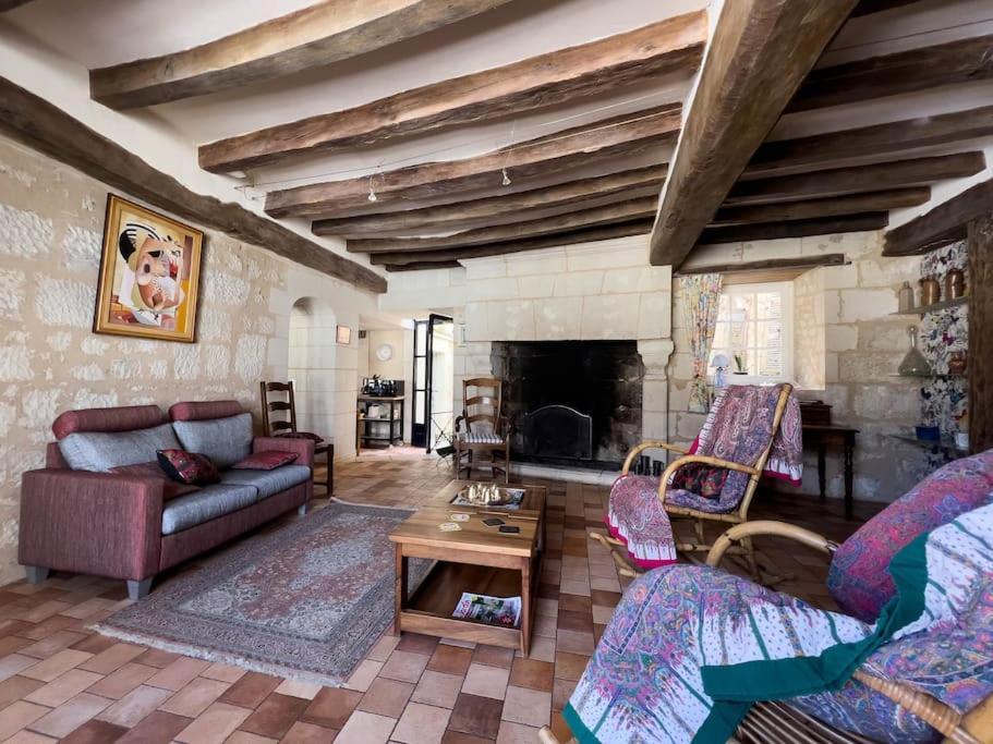Maison Traditionnelle Centre Montsoreau Eksteriør bilde